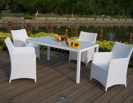 tavolo giardino