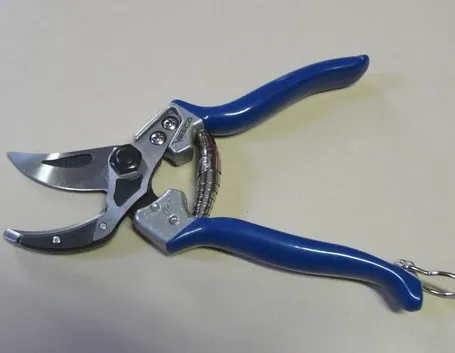 Forbici per potatura pneumatiche