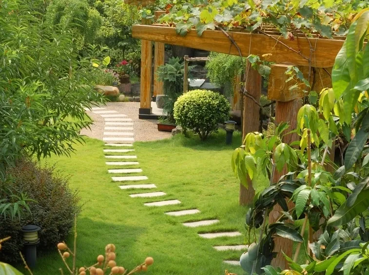 giardino rigoglioso